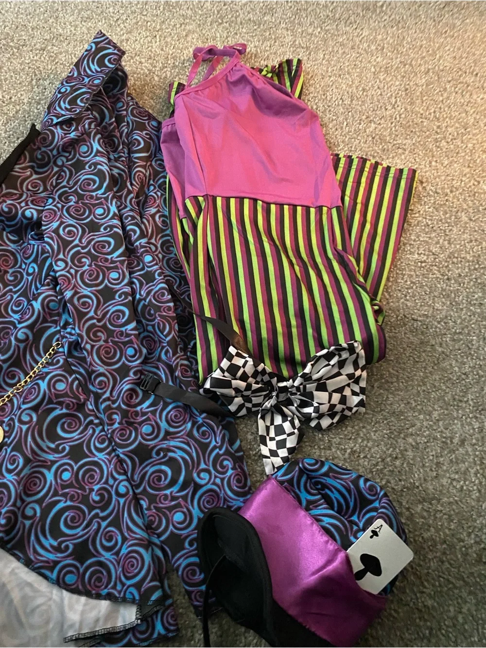 Kids Mad Hatter Costume. Child’s M.